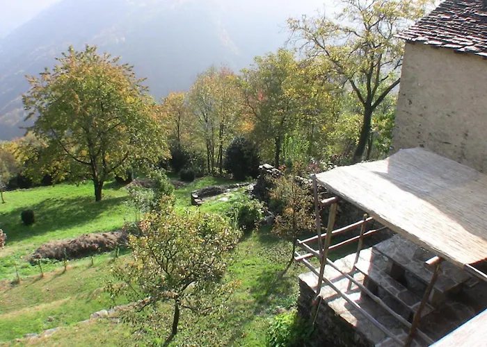 Casa Di Luna, Di Zali Falmenta
