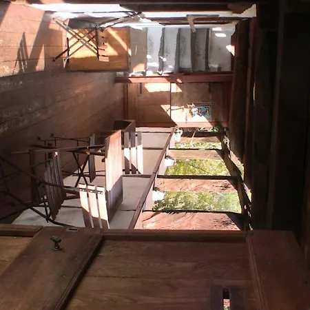 Casa Di Luna, Di Zali *